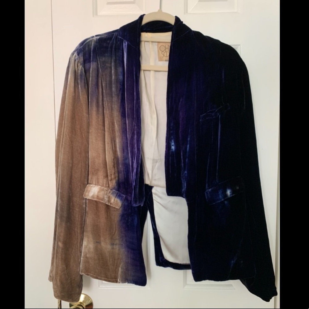 Chaser Women's Blue Velvet Tie Die Blazer
